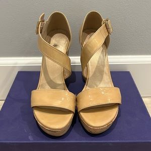 Stuart Weitzman Sandal in size 7.5